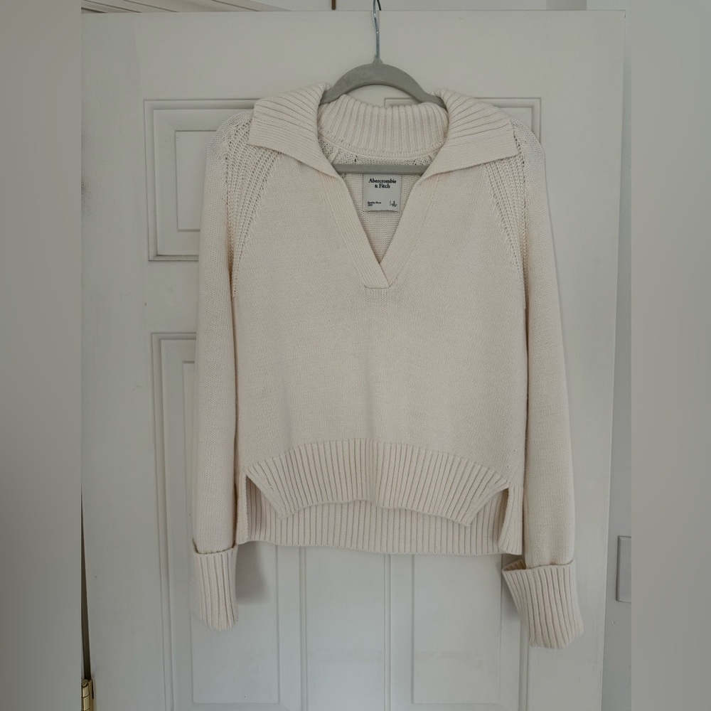 Abercrombie and fitch notch neck sweater.